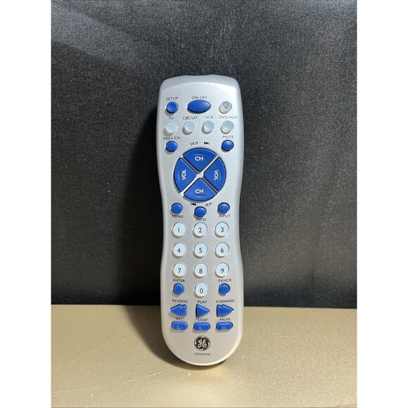 GE UNIVERSAL REMOTE CONTROL RC94930-B 4314 RC94930-H 2643 - Picture 1 of 6